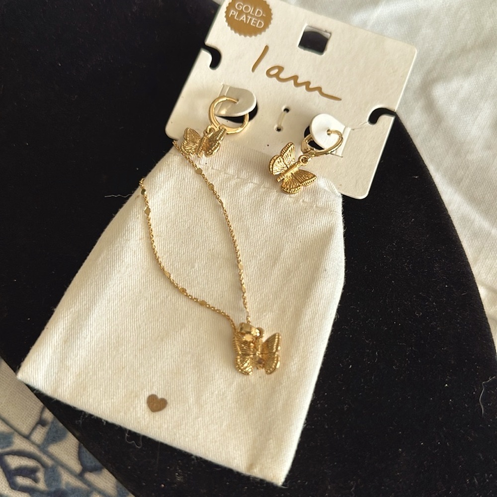 Butterfly Necklace And Earrings New With Pouch Hoops And Tiny Butterflies Set